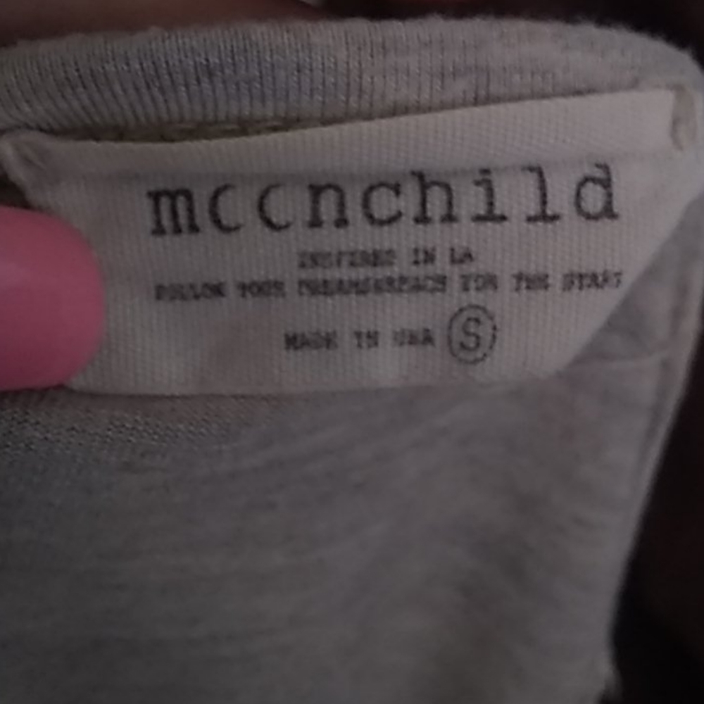 Shirt - Picture 2 of 3